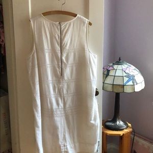 GAP Dresses - Gap White Linen Shift Dress GAP Dresses - Gap White Linen Shift Dress